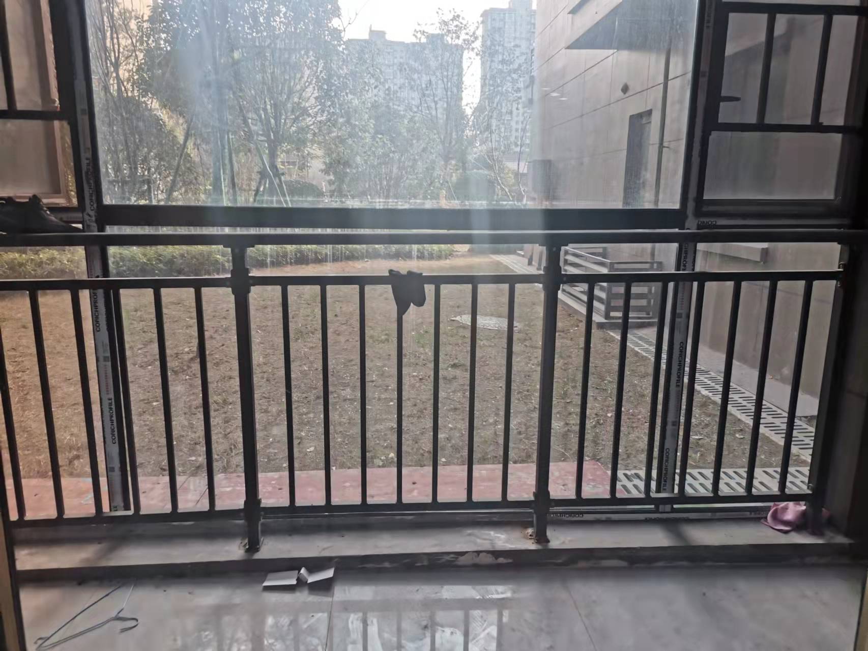 保利香槟国际 3室2厅2卫 2200.0元/月 保利香槟国际 3室2厅2卫 2200.0元/月室内图