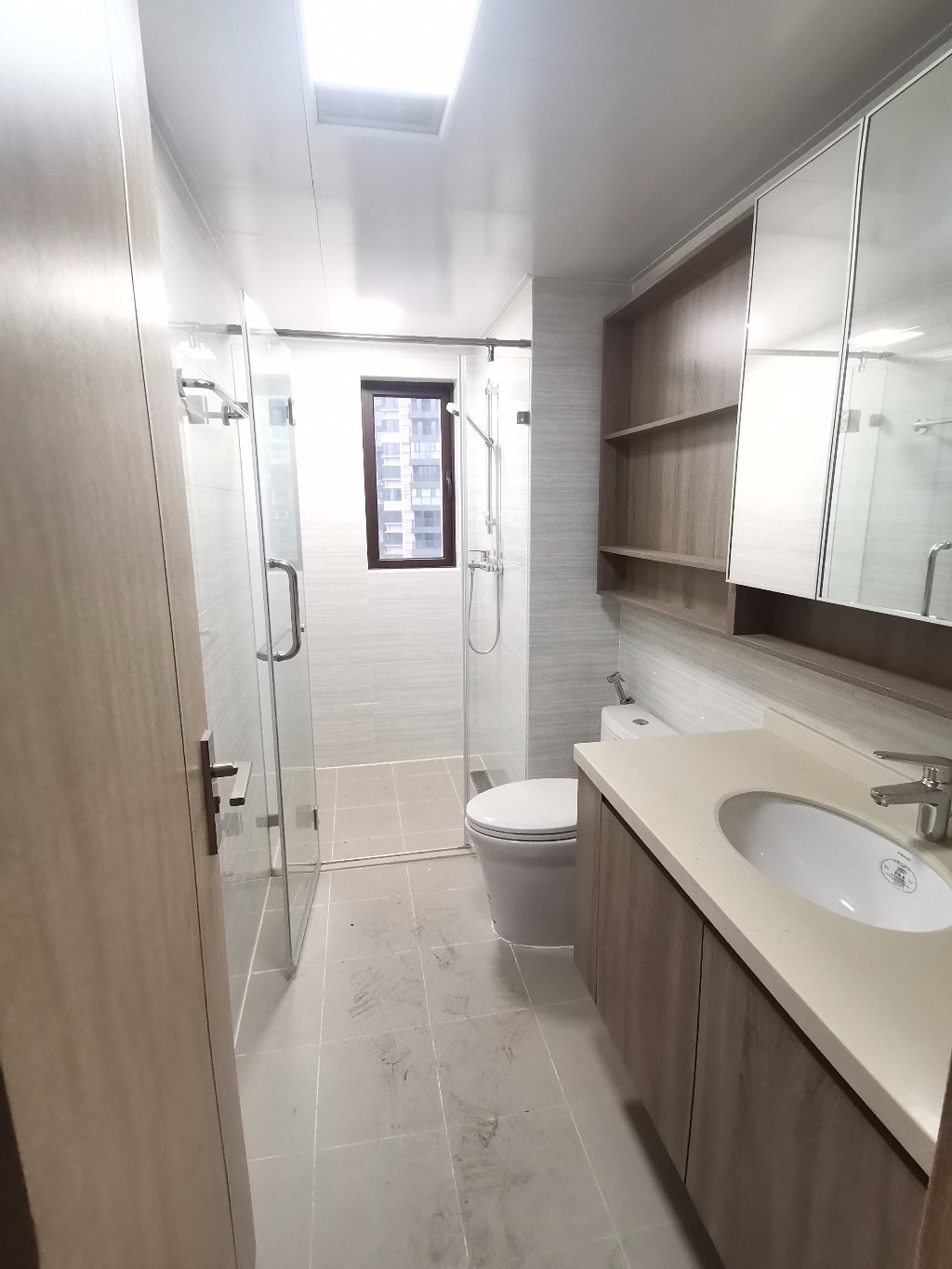 蓝溪谷 4室2厅2卫 120.0万 蓝溪谷 4室2厅2卫 120.0万客厅