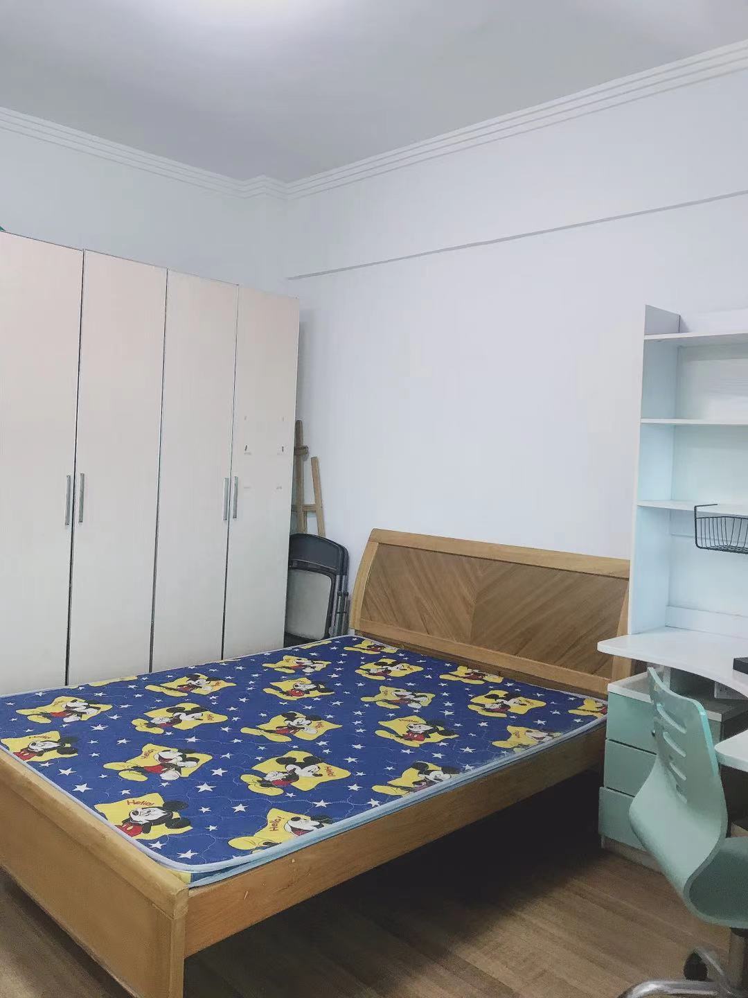 亮辉大厦 1室1厅1卫 1200.0元/月 亮辉大厦 1室1厅1卫 1200.0元/月室内图