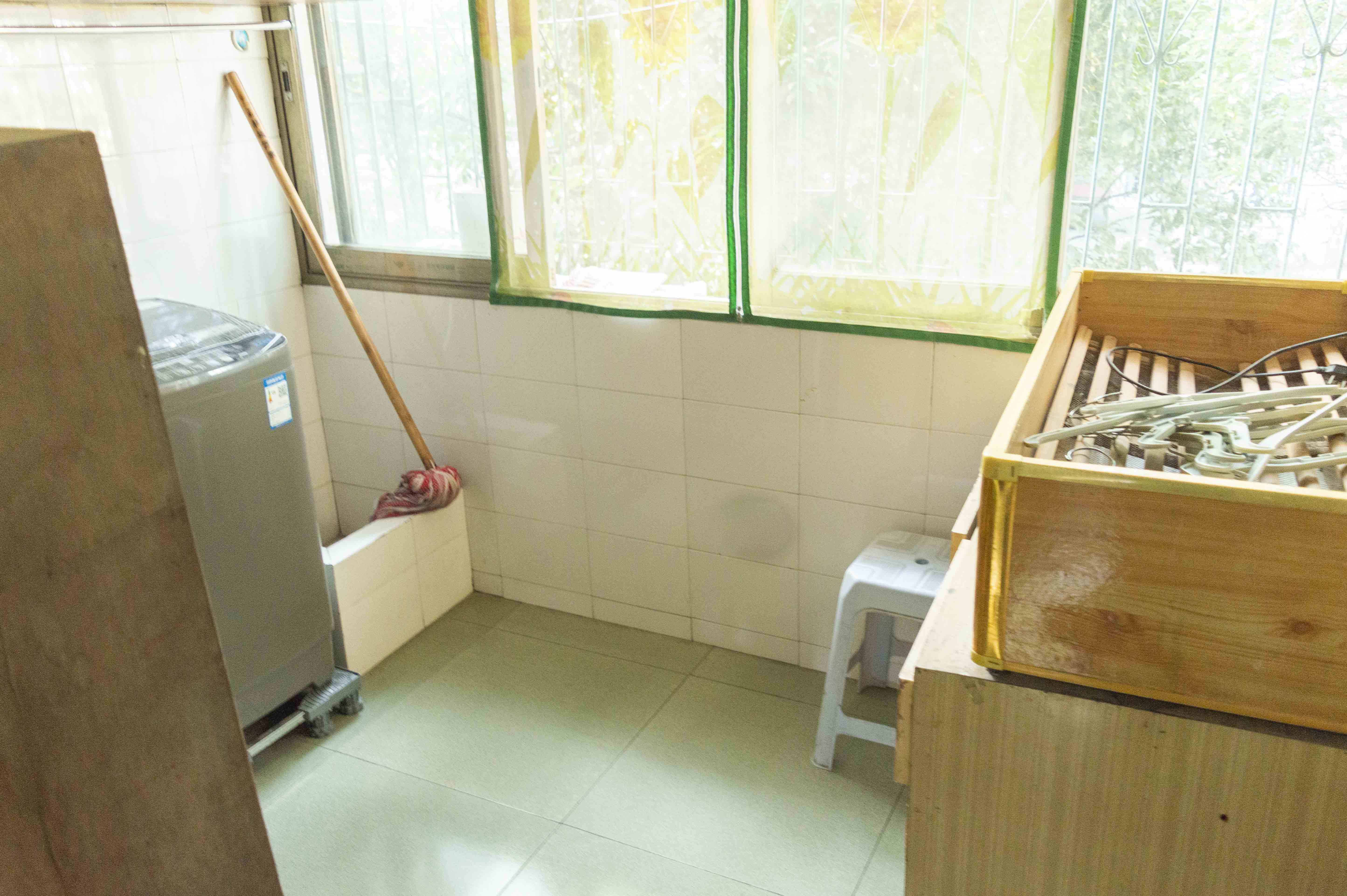 梓山苑小区 2室2厅1卫 35.0万 梓山苑小区 2室2厅1卫 35.0万客厅