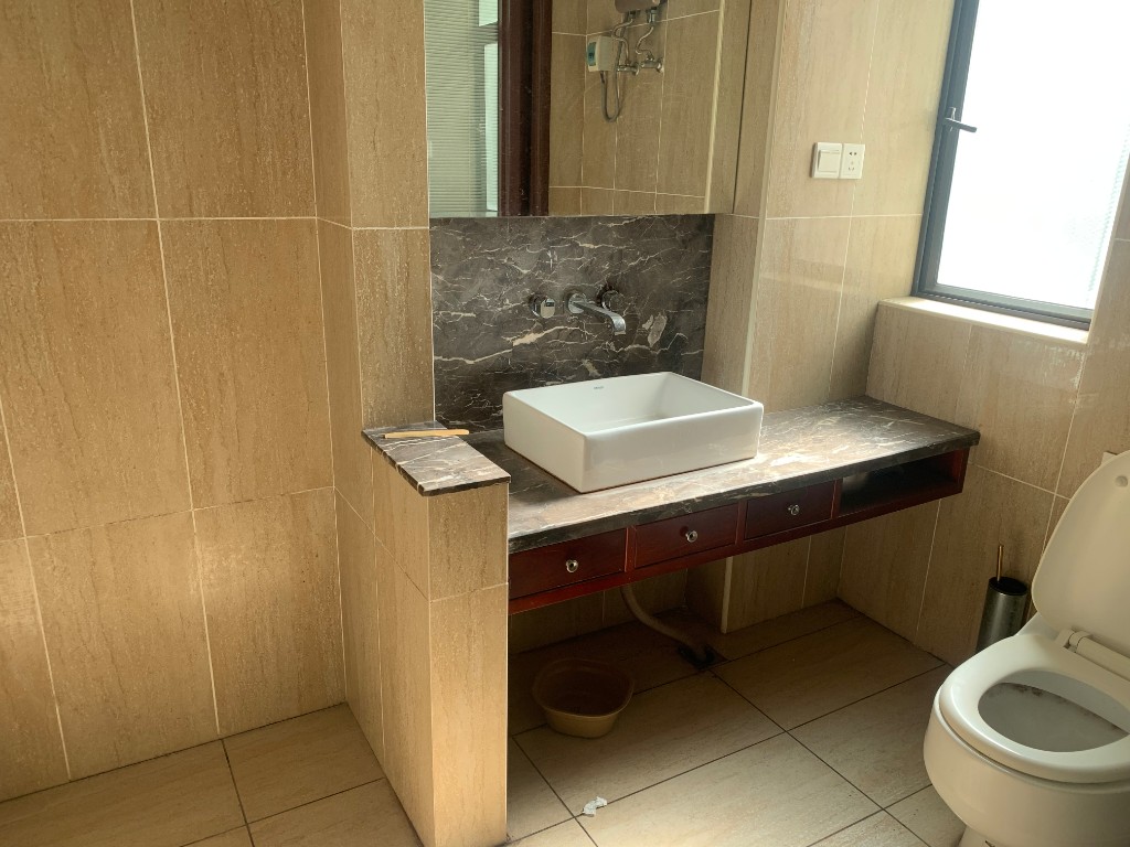 汇景花园 5室2厅2卫 3800.0元/月 汇景花园 5室2厅2卫 3800.0元/月室内图