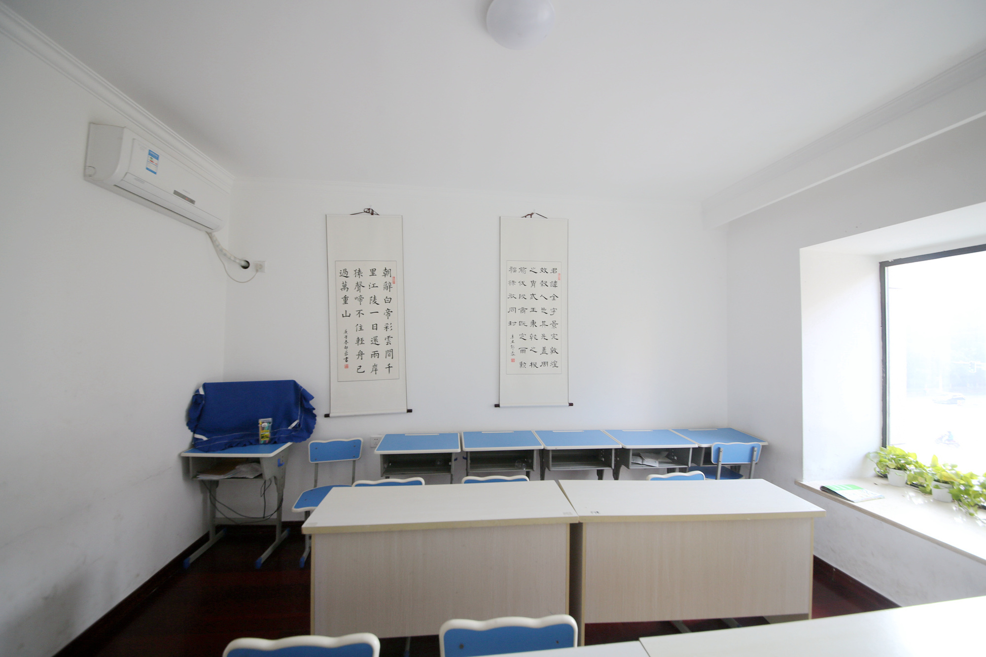 茂华禧都会  3室2厅1卫    128.0万卧室