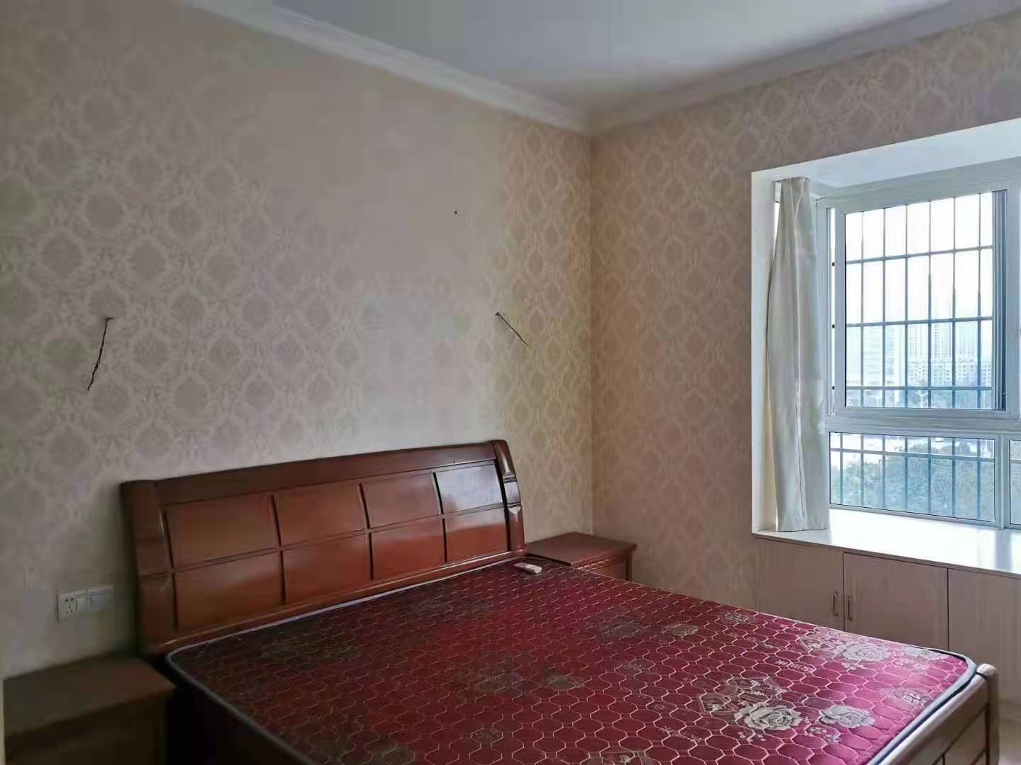 冠都现代城(冠都幸福彼岸)  0室0厅0卫    2300.0元/月 冠都现代城(冠都幸福彼岸)  0室0厅0卫    2300.0元/月