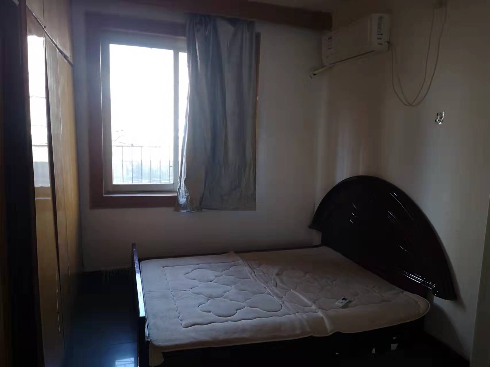 公路局家属院(产权:天马山5号)  2室2厅1卫    800.0元/月 公路局家属院(产权:天马山5号)  2室2厅1卫    800.0元/月户型图