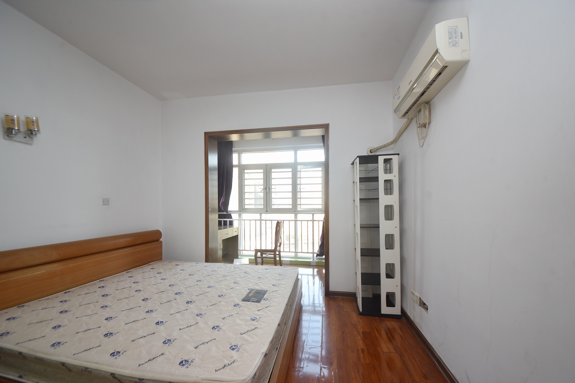 宏泽佳园  2室1厅1卫    93.0万卧室