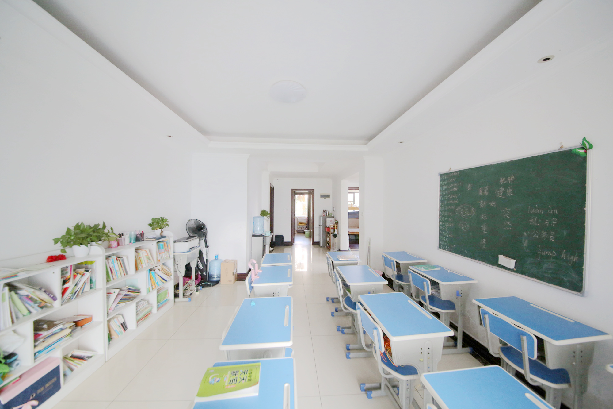 茂华禧都会  3室2厅1卫    128.0万客厅