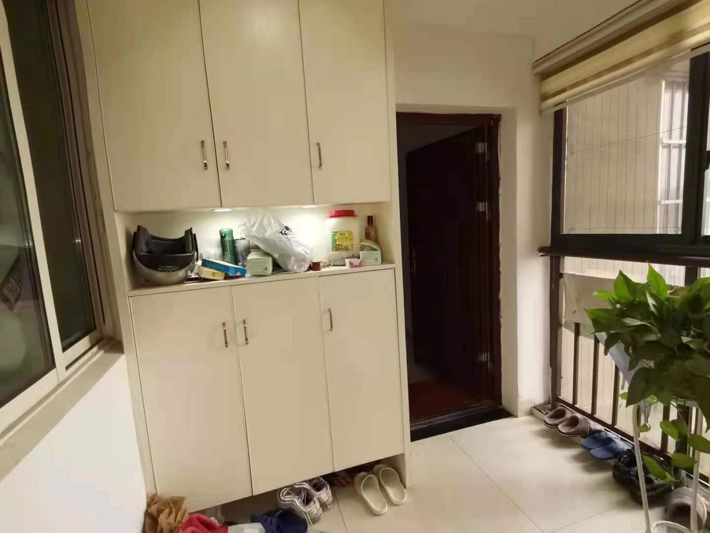 康桥漫步  2室2厅1卫    50.0万 康桥漫步  2室2厅1卫    50.0万客厅