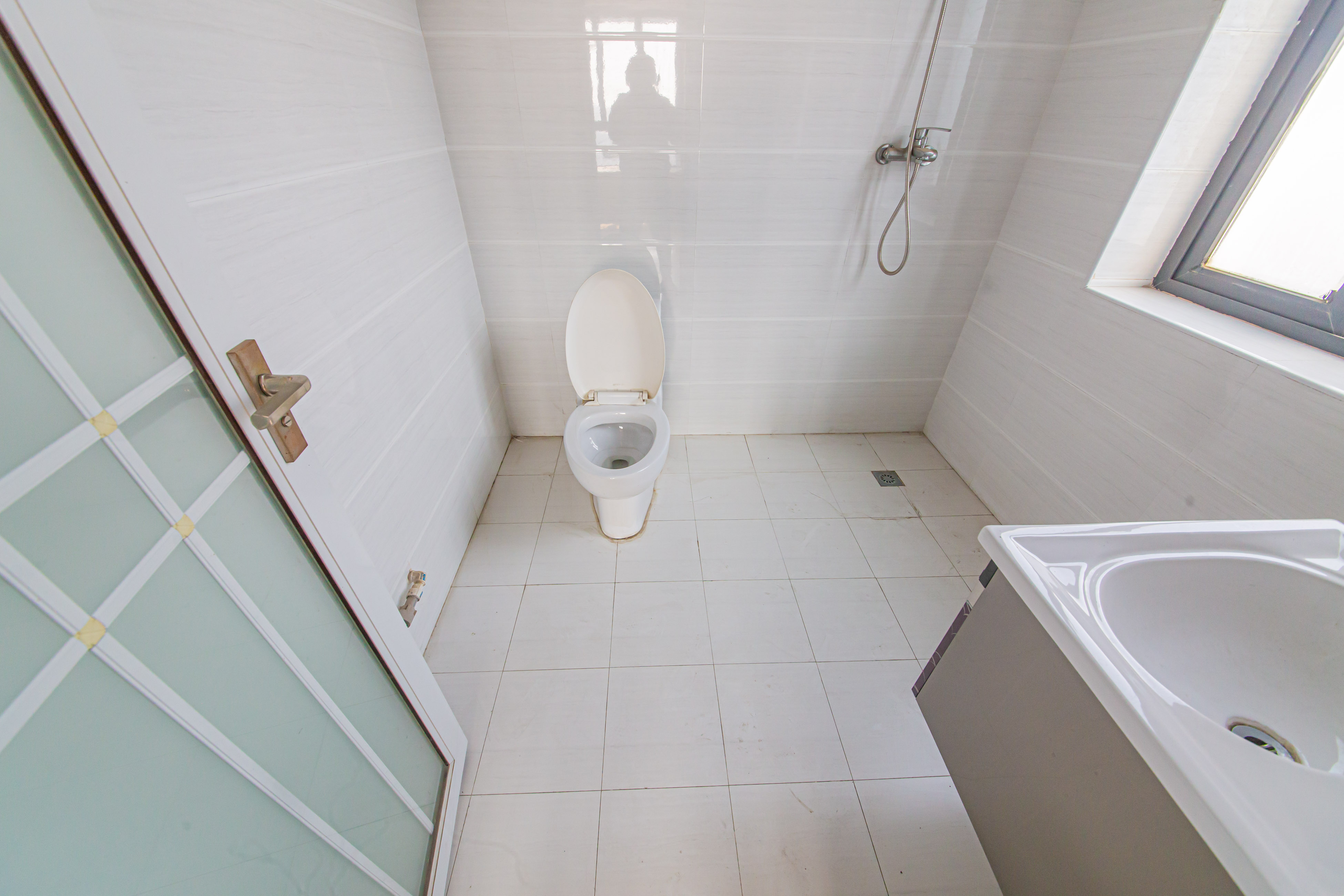 上庭苑  3室2厅2卫    105.0万卫生间