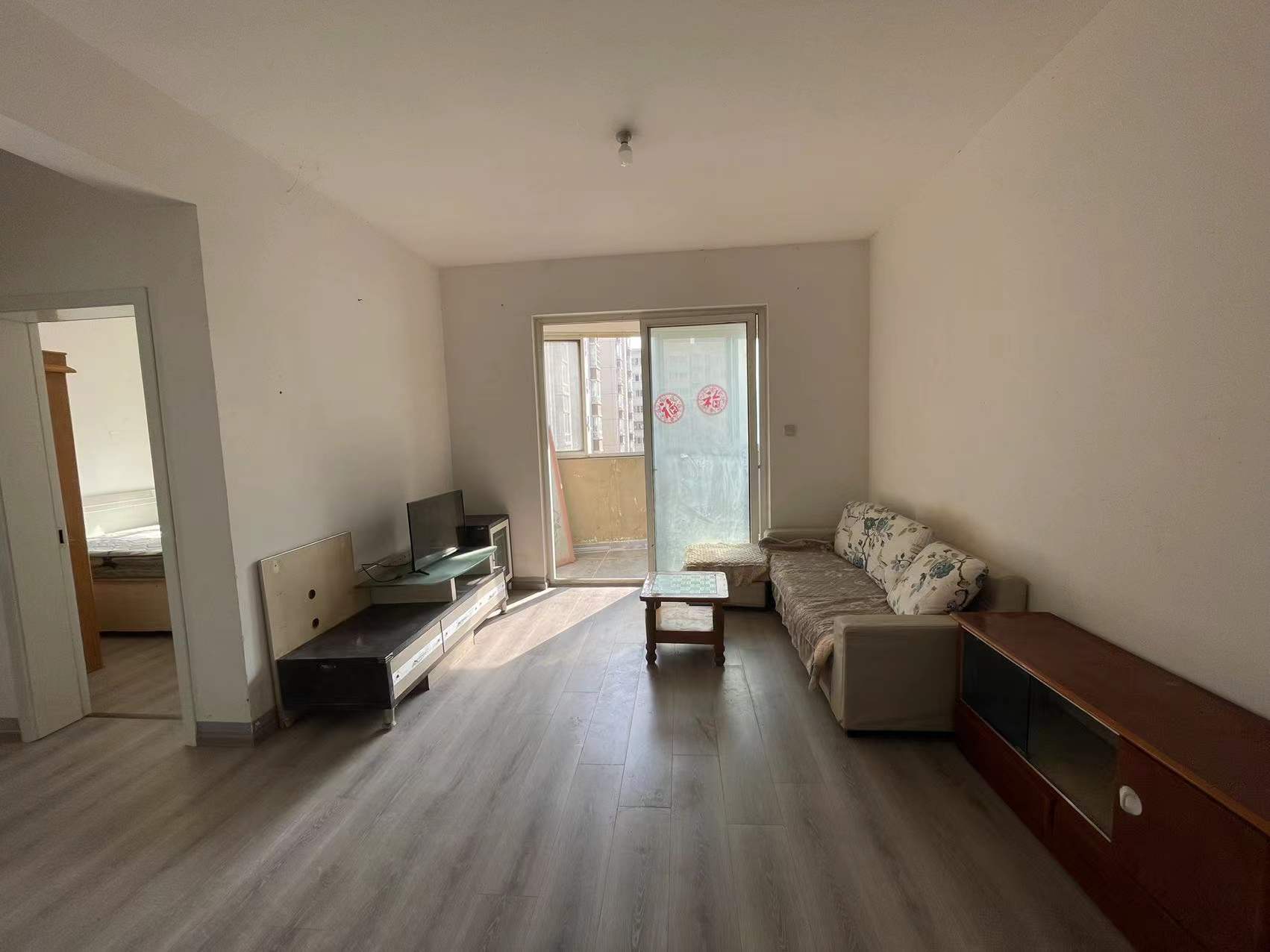 南湖锦苑 2室1厅1卫 1900.0元/月 南湖锦苑 2室1厅1卫 1900.0元/月室内图