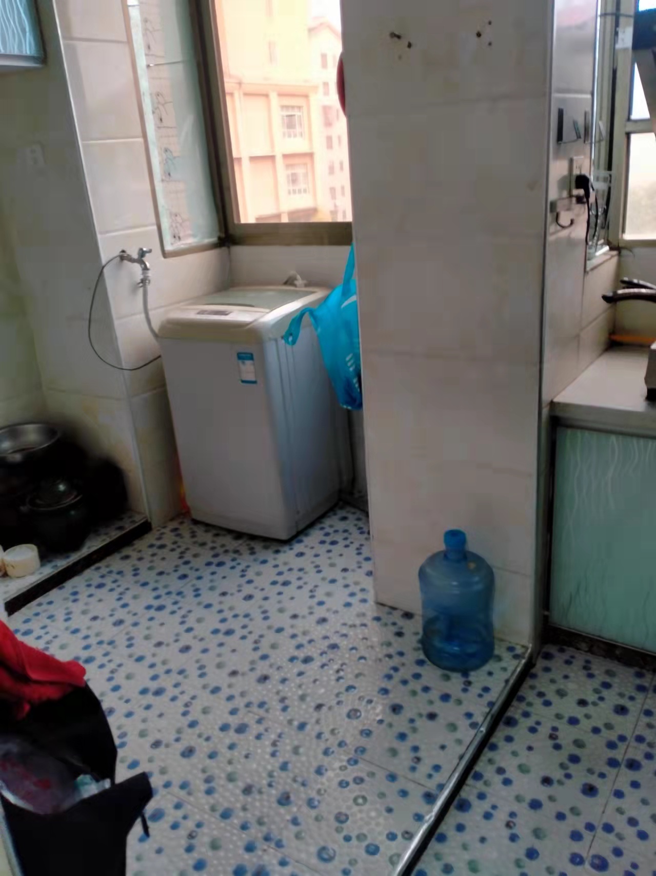 棉纺厂单位房  2室1厅1卫    28.0万卫生间