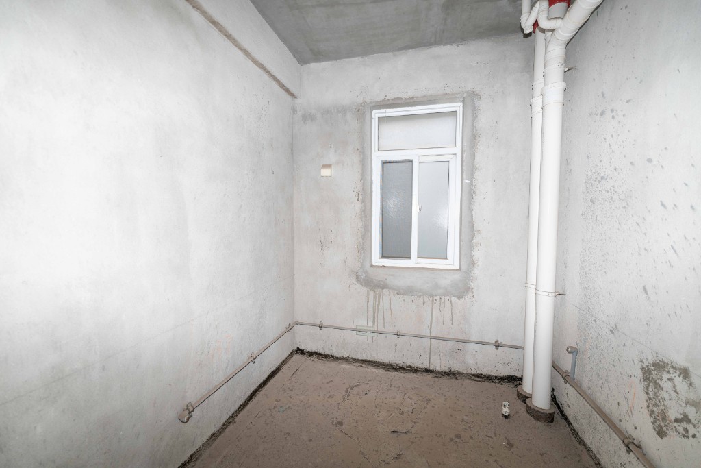 天剑华城 3室2厅1厨2卫 105.00万其他