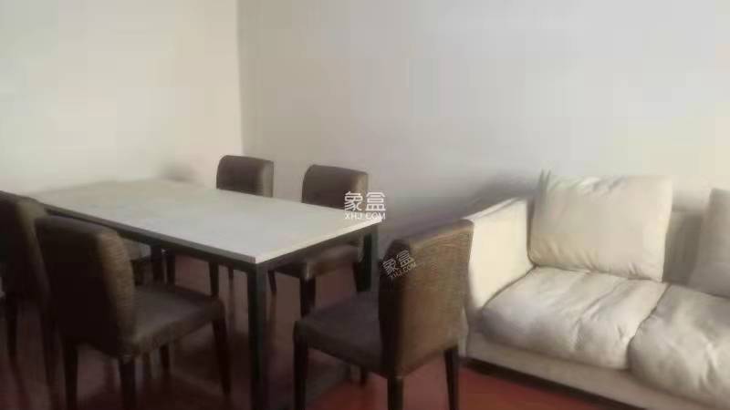 西湖公寓  1室1厅1卫    1200.0元/月 西湖公寓  1室1厅1卫    1200.0元/月室内图