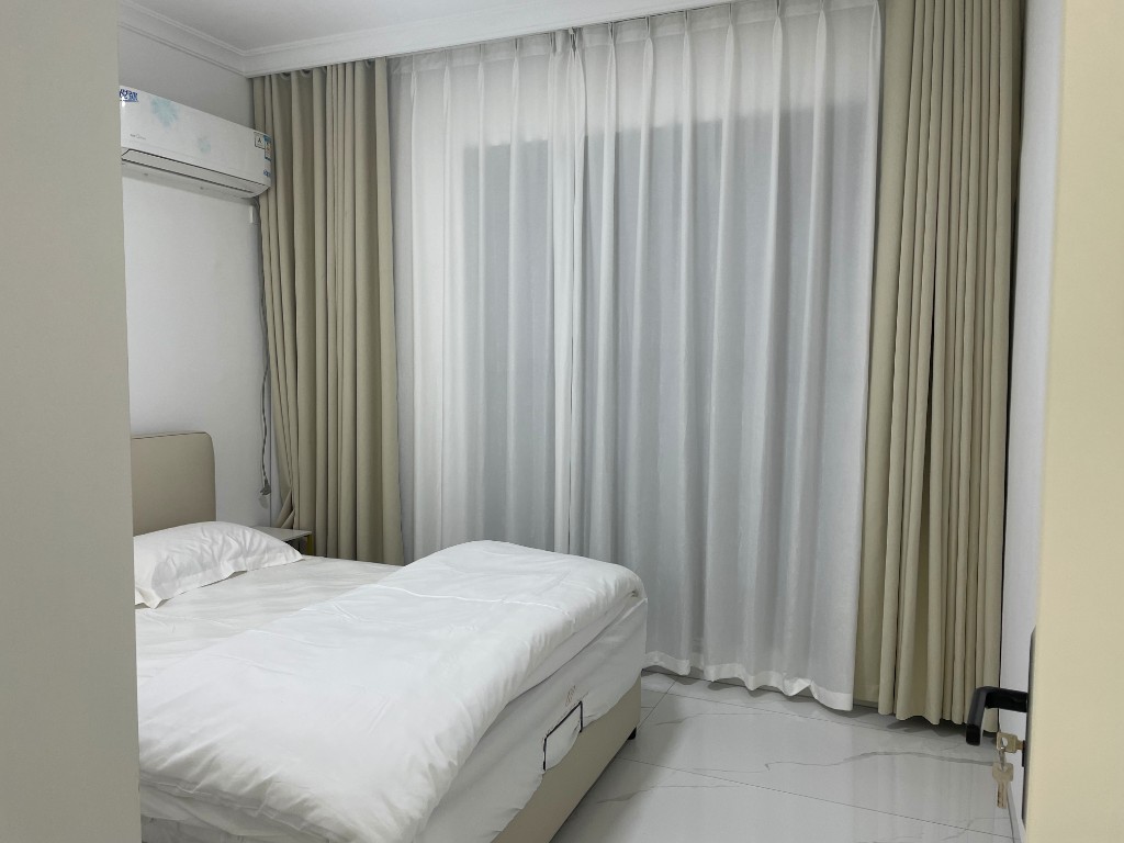 鸿泰国际 2室2厅1卫 1800.0元/月 鸿泰国际 2室2厅1卫 1800.0元/月室内图