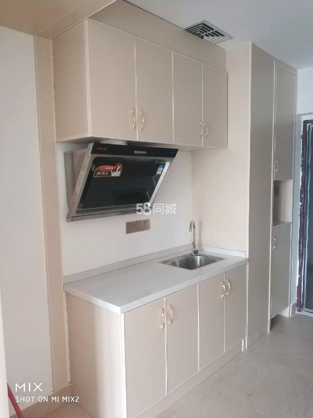 富川CEO大厦 1室1厅1卫 1600.0元/月 富川CEO大厦 1室1厅1卫 1600.0元/月