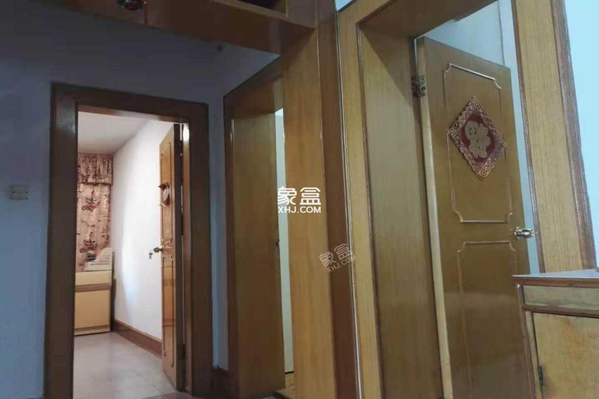 岳阳市财政局  3室2厅1卫   2300.00元/月室内图