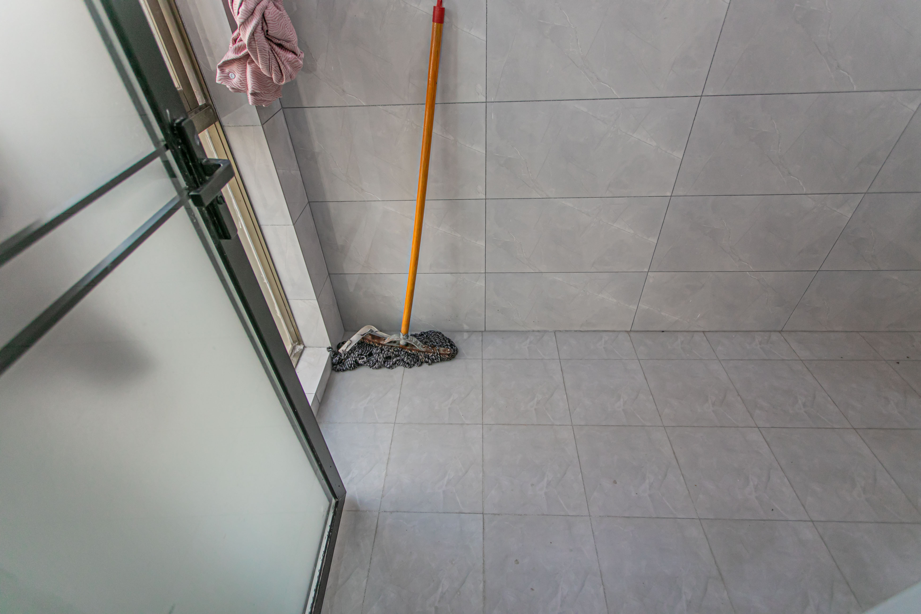 阳光丽景 3室2厅2卫 89.8万 阳光丽景 3室2厅2卫 89.8万阳台