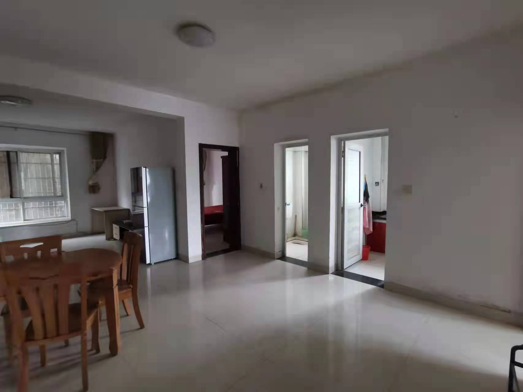 株洲水木兰亭 3室2厅1卫 52.8万 株洲水木兰亭 3室2厅1卫 52.8万客厅