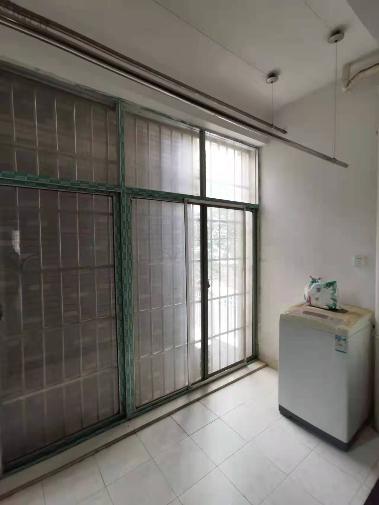 株洲水木兰亭 3室2厅1卫 52.8万 株洲水木兰亭 3室2厅1卫 52.8万客厅