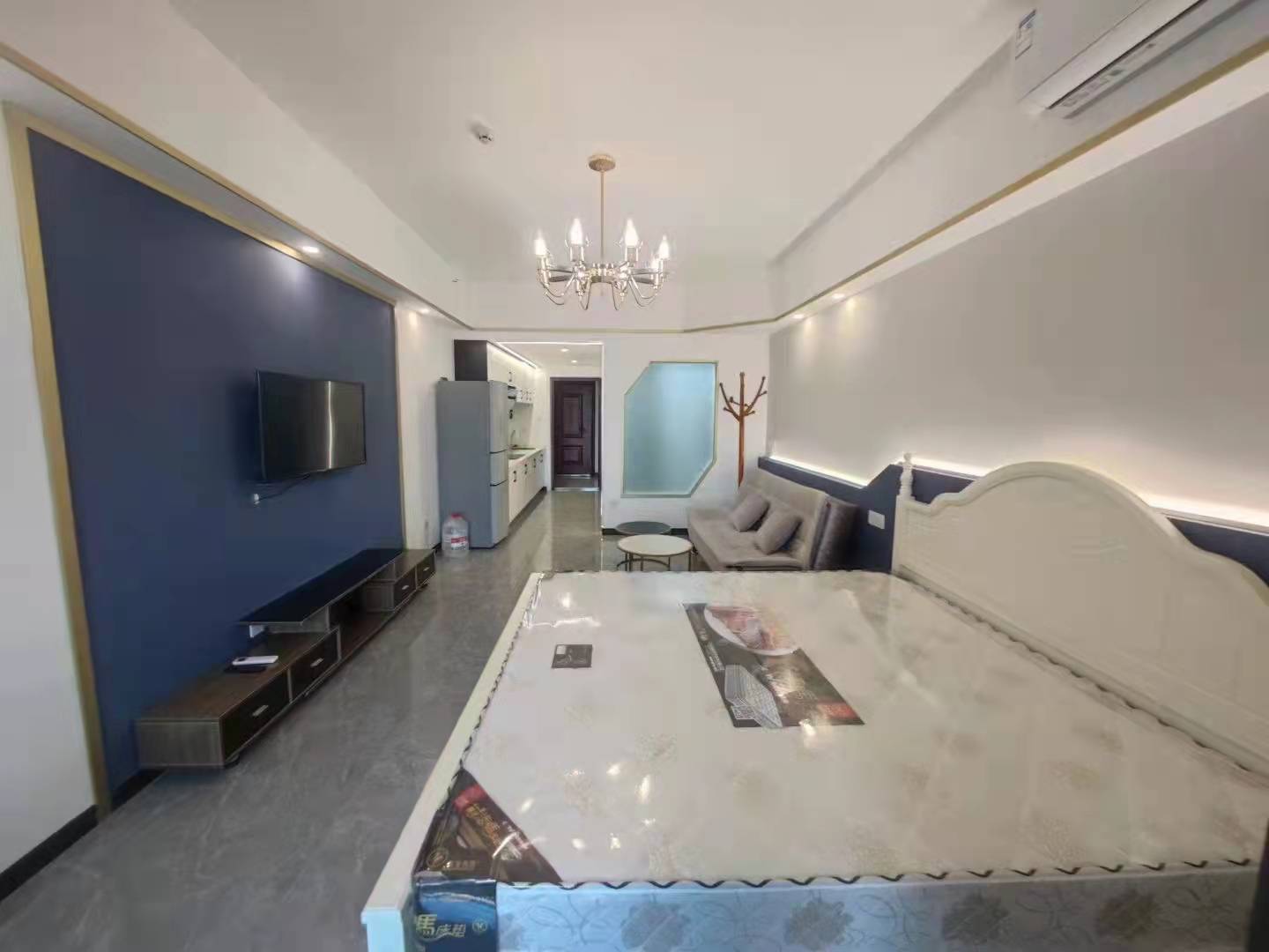 鑫天国际(鑫天偶遇)  1室1厅1卫    1600.0元/月 鑫天国际(鑫天偶遇)  1室1厅1卫    1600.0元/月室内图