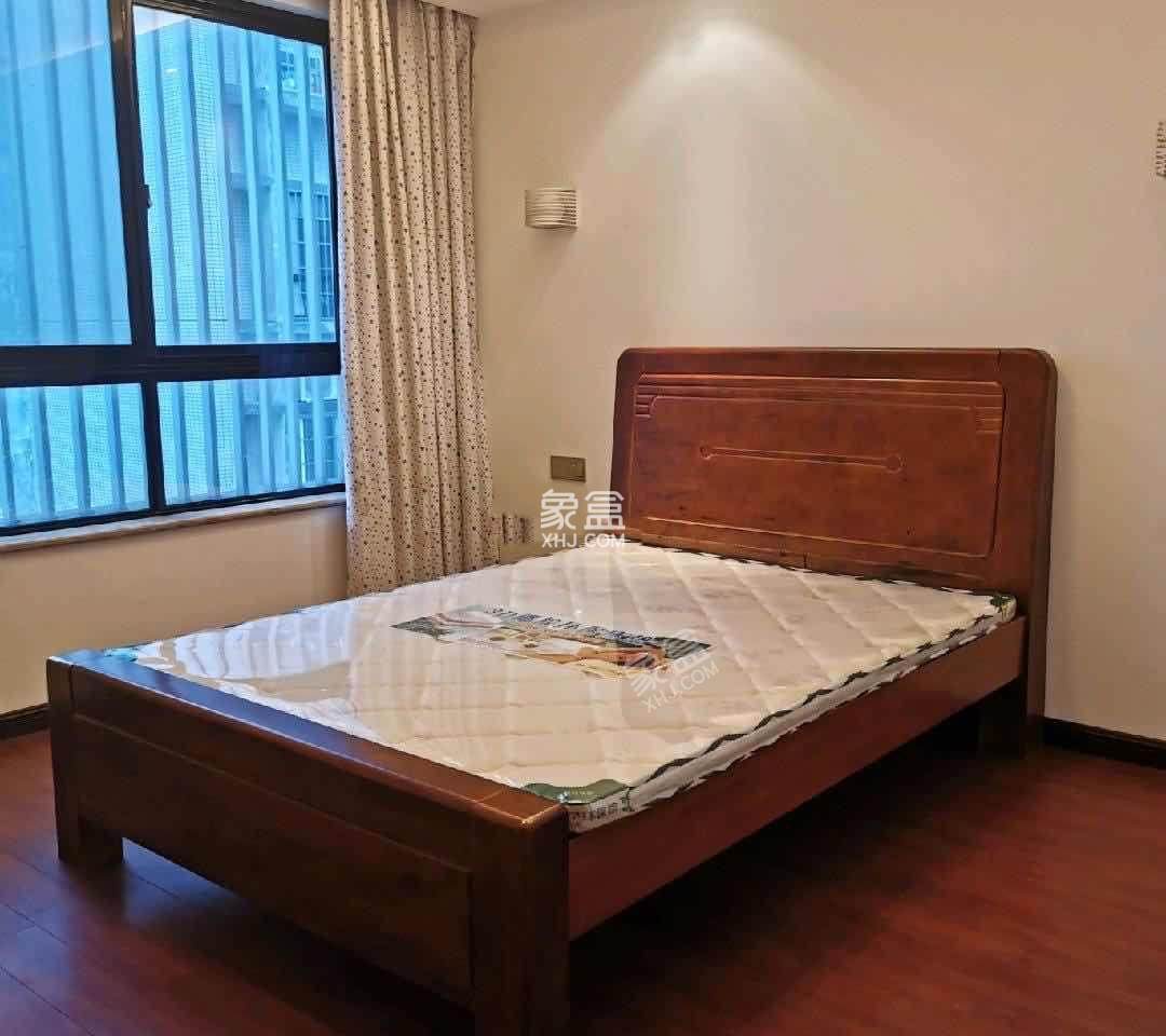 青春驿站 3室2厅2卫 3000.0元/月 青春驿站 3室2厅2卫 3000.0元/月室内图