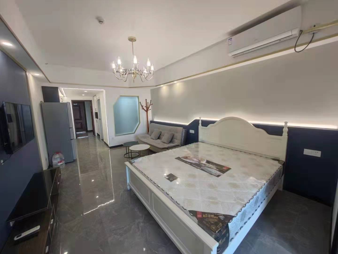 鑫天国际(鑫天偶遇)  1室1厅1卫    1600.0元/月 鑫天国际(鑫天偶遇)  1室1厅1卫    1600.0元/月室内图