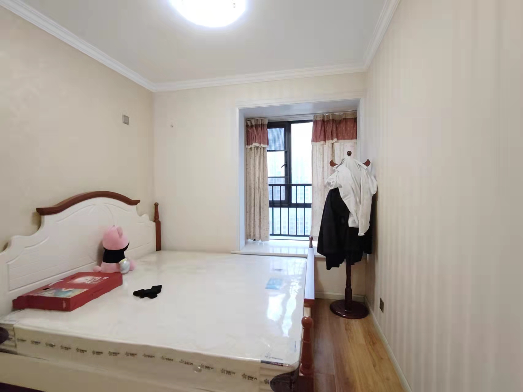 中建御山和苑 3室2厅1卫 89.8万 中建御山和苑 3室2厅1卫 89.8万客厅