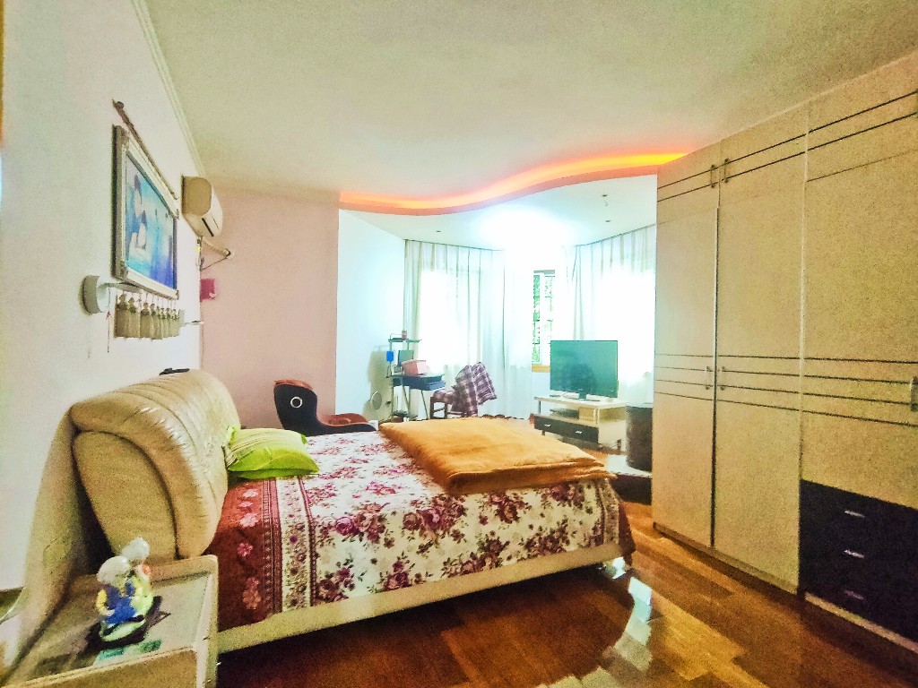 熹悦花都 4室2厅2卫 102.0万 熹悦花都 4室2厅2卫 102.0万客厅