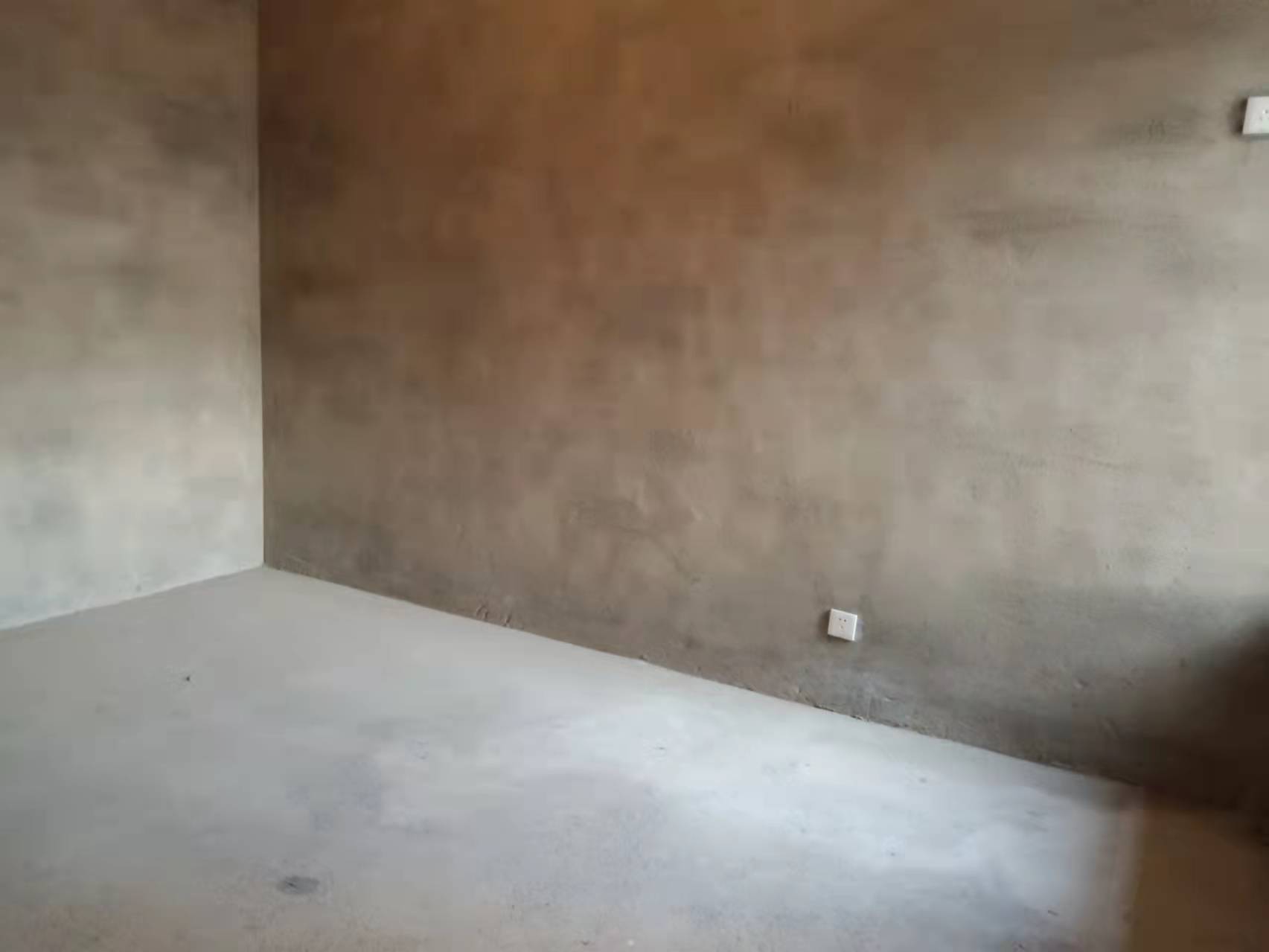 鸿胜一品公馆一期 2室2厅1卫 42.00万 鸿胜一品公馆一期 2室2厅1卫 42.00万客厅