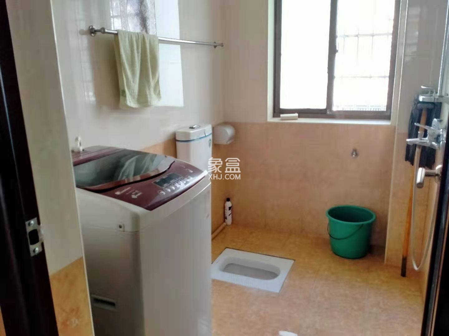 东环新城  3室2厅1卫   54.00万客厅