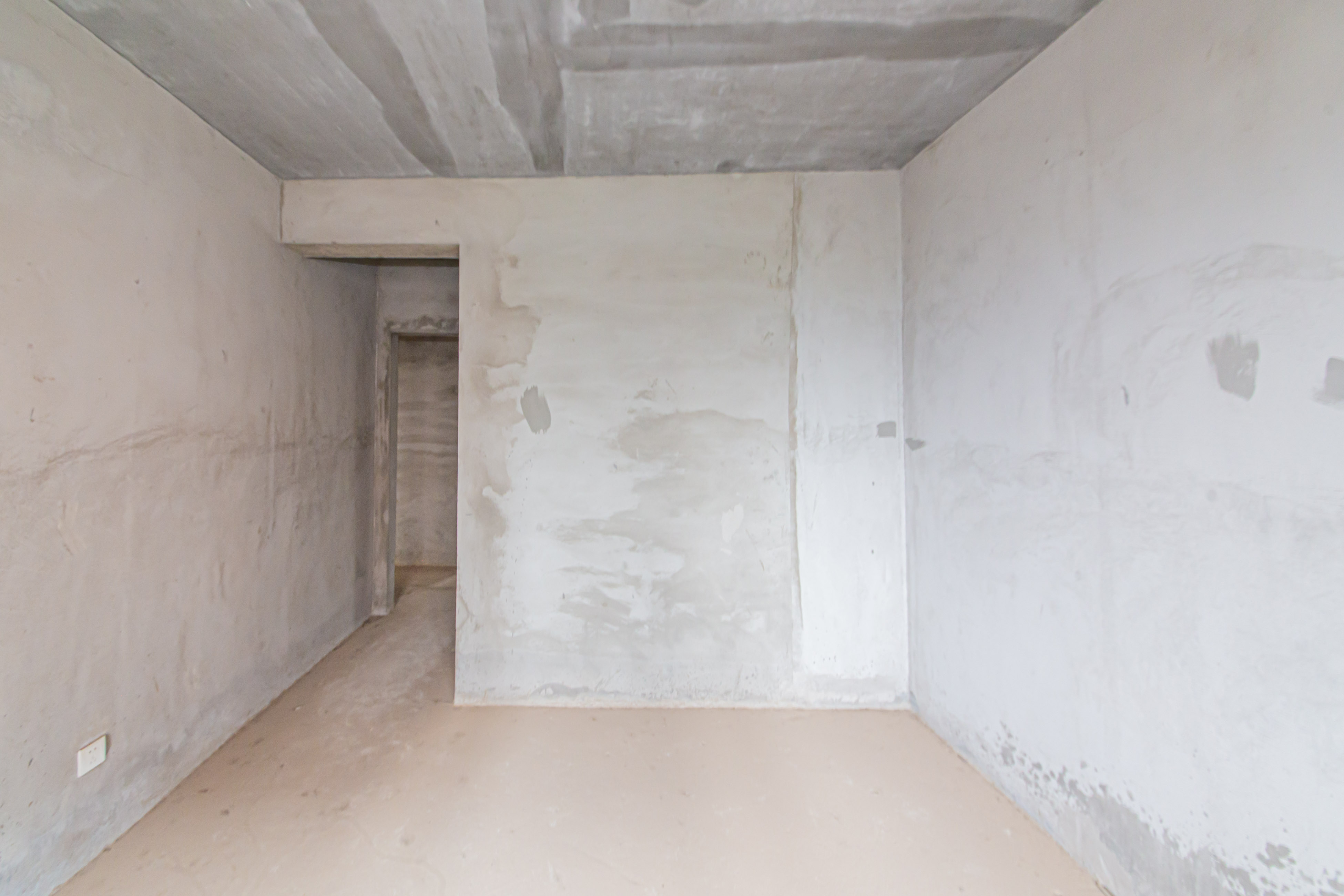 中信凯旋蓝岸（中信新城三期）  4室2厅1卫    129.8万卧室