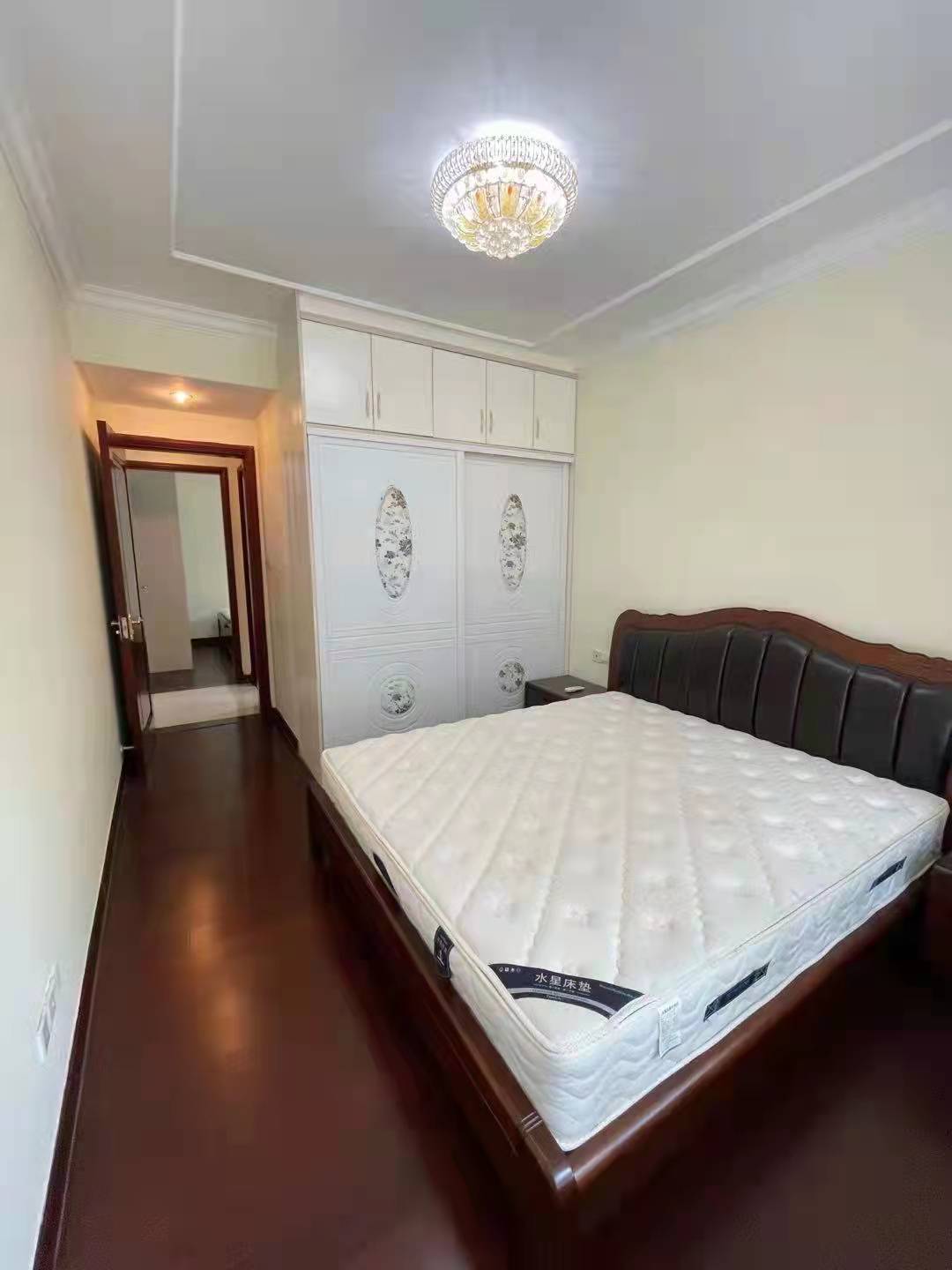 恒大绿洲  2室2厅1卫    2000.0元/月 恒大绿洲  2室2厅1卫    2000.0元/月室内图