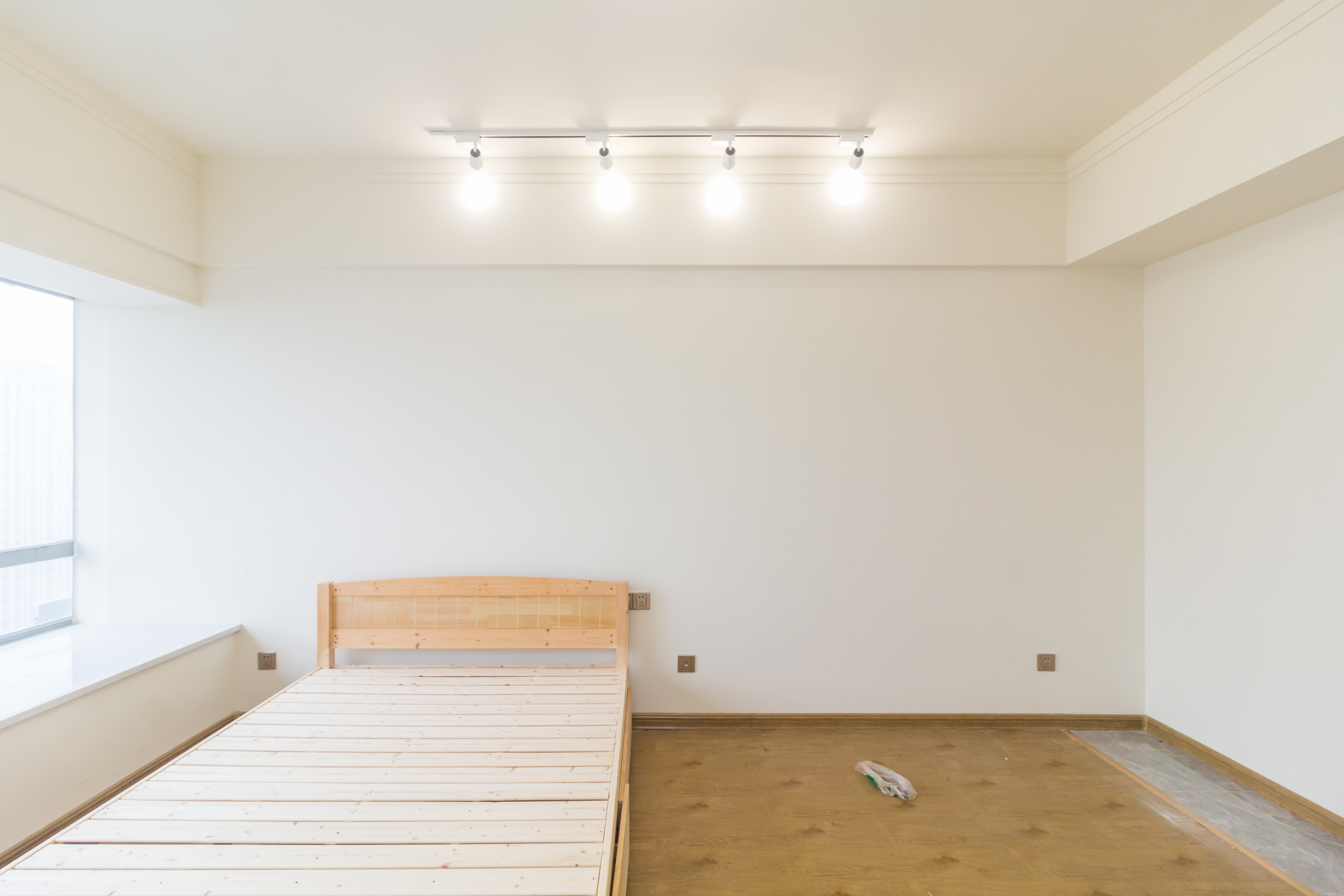 中交广场公寓 1室1厅1卫 35.0万 中交广场公寓 1室1厅1卫 35.0万客厅