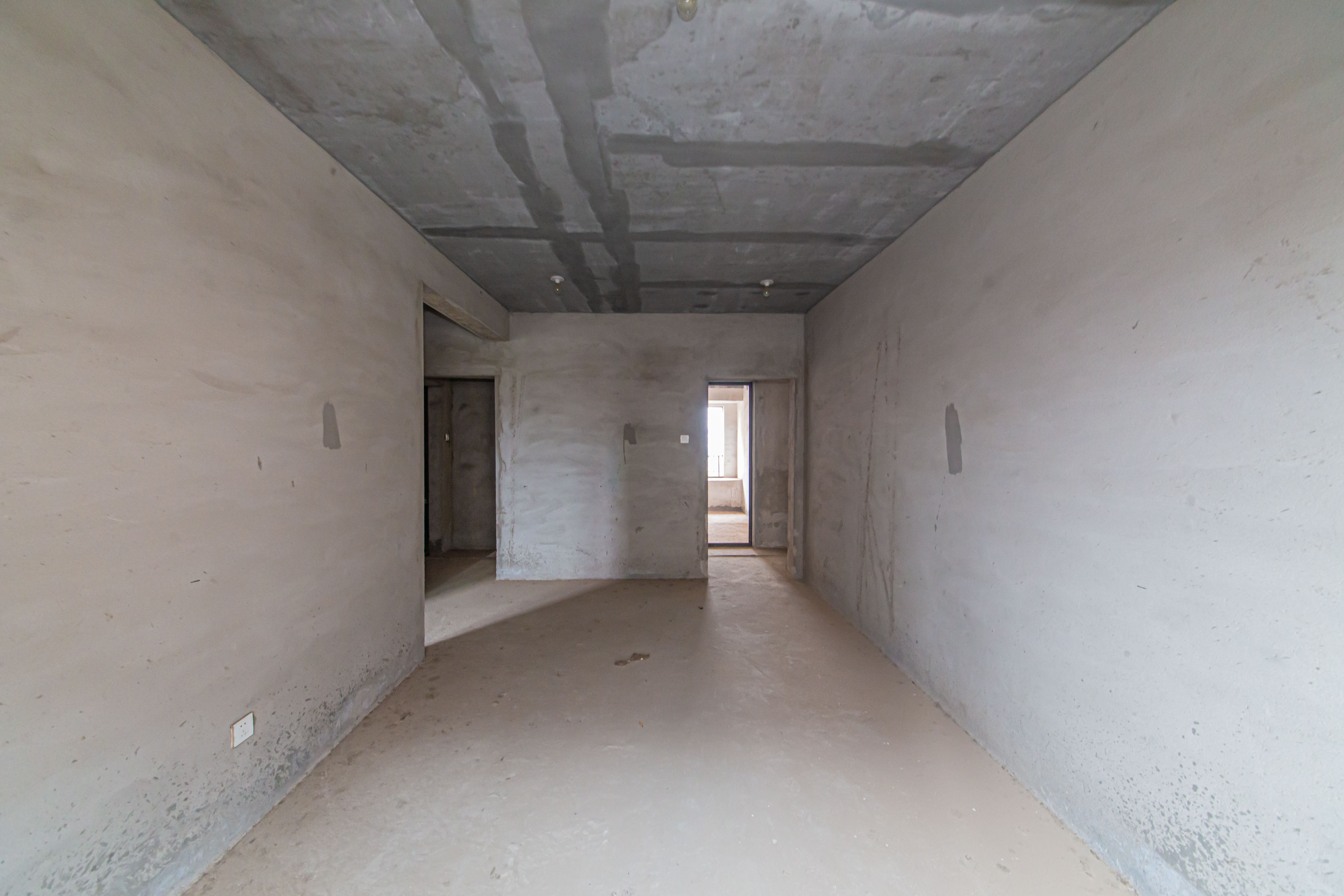 中信凯旋蓝岸（中信新城三期）  4室2厅1卫    129.8万卧室