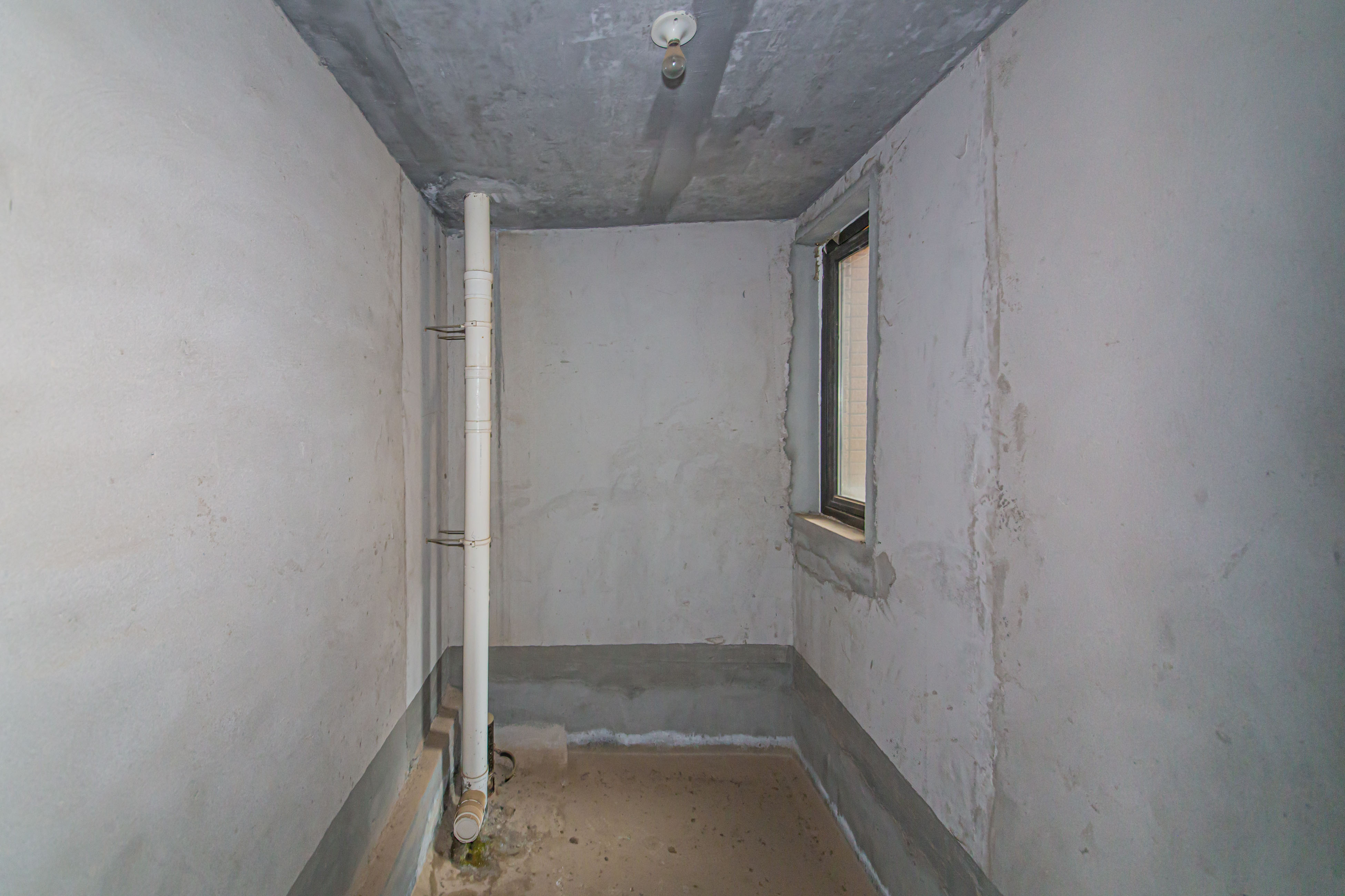 中信凯旋蓝岸（中信新城三期）  4室2厅1卫    129.8万卫生间