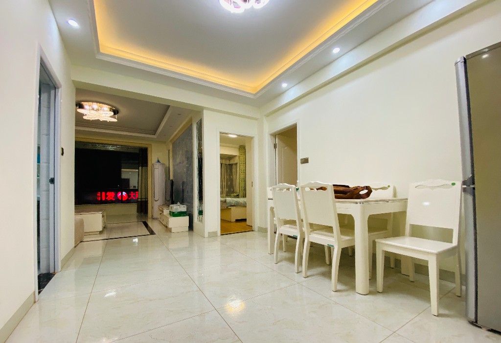 天伦国际 2室2厅1卫 2700.00元/月 天伦国际 2室2厅1卫 2700.00元/月户型图