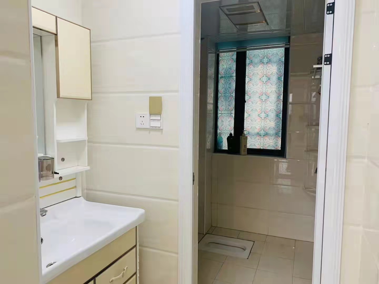 东湖和缘  3室2厅2卫    62.8万 东湖和缘  3室2厅2卫    62.8万卫生间