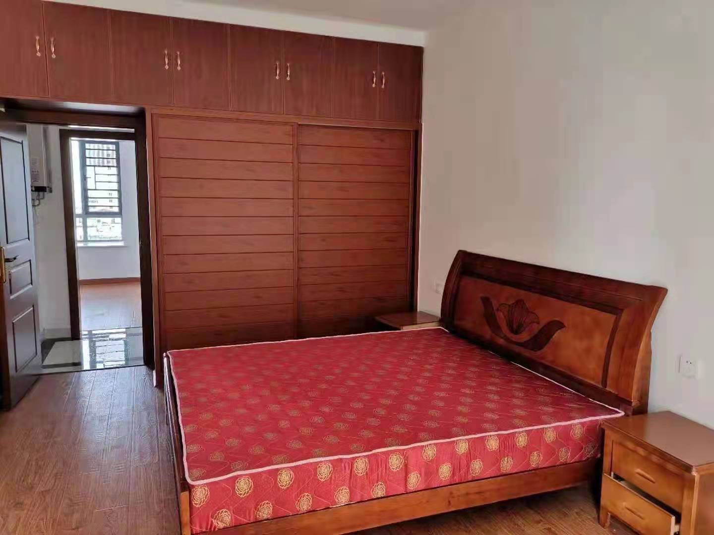 玉鑫巴陵星城  4室2厅2卫    3200.0元/月 玉鑫巴陵星城  4室2厅2卫    3200.0元/月室内图