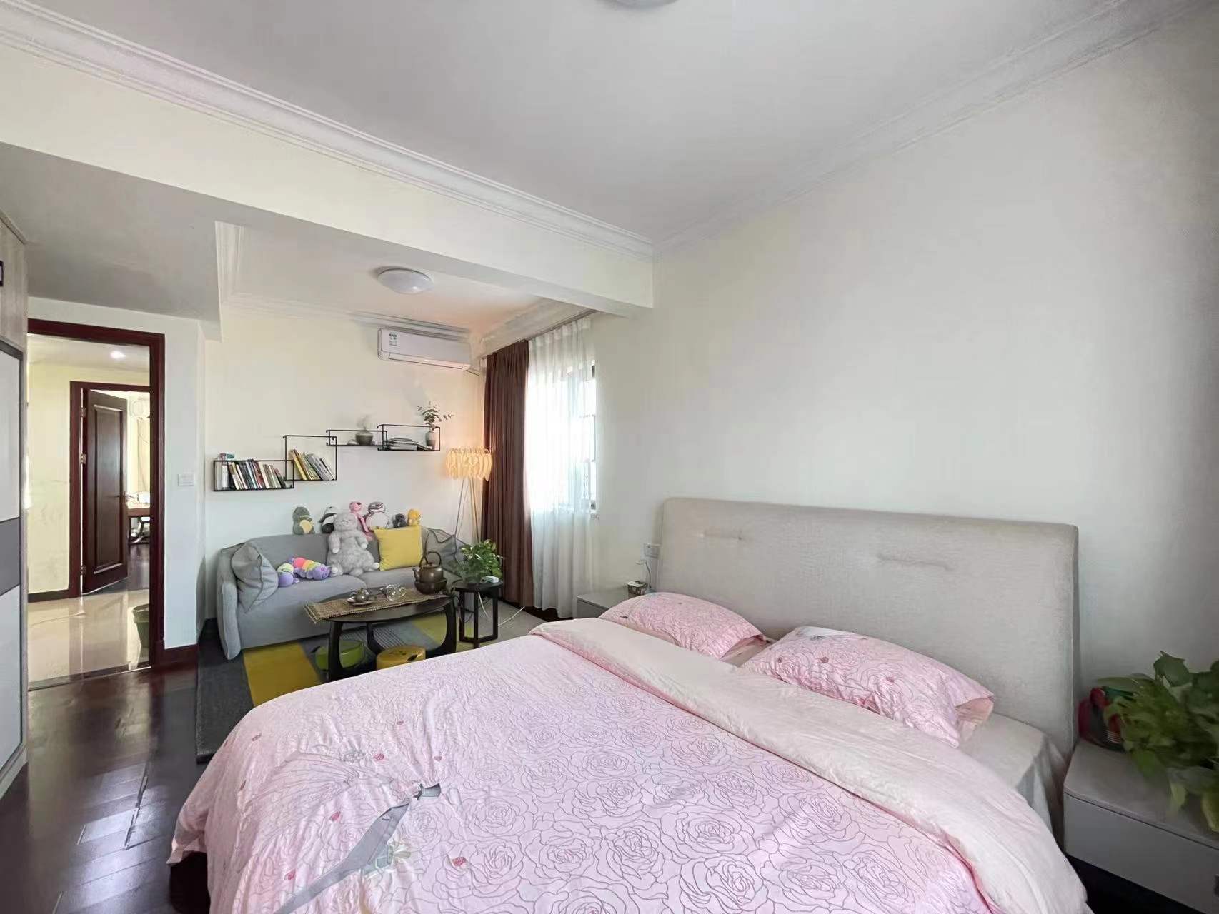 株洲恒大名都 4室2厅1卫 135.0万 株洲恒大名都 4室2厅1卫 135.0万客厅