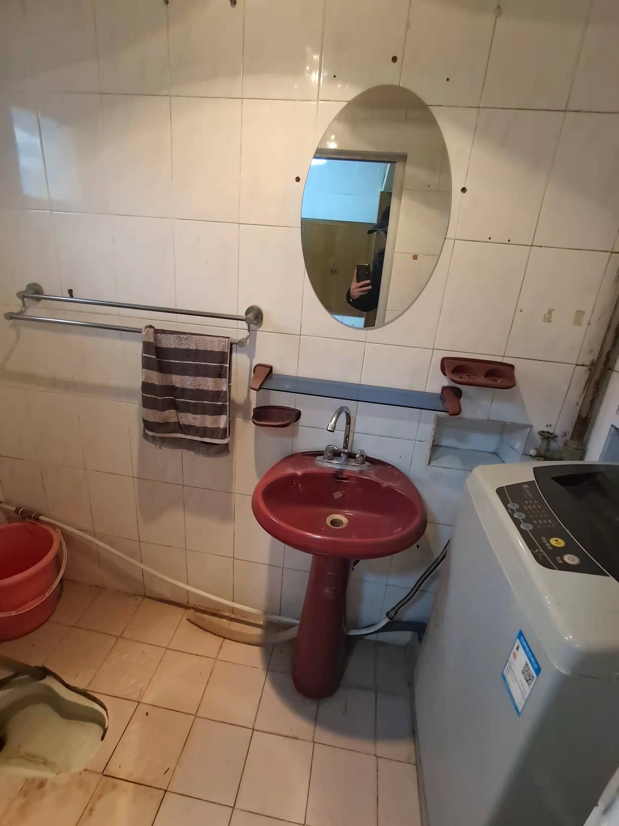 社建村 2室2厅1卫 800.0元/月 社建村 2室2厅1卫 800.0元/月室内图