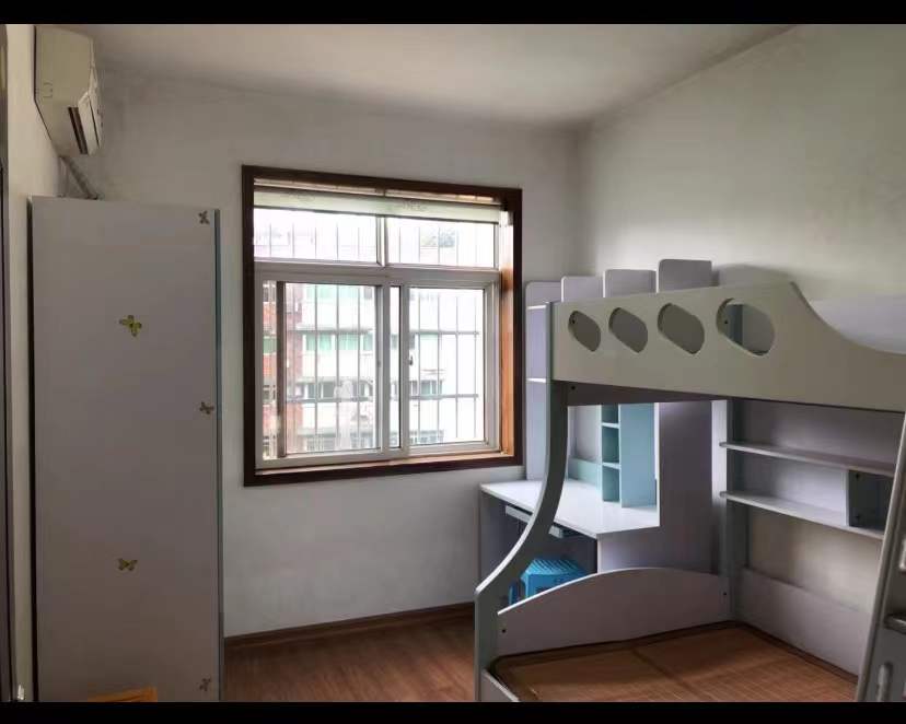 珠江丽园 3室2厅1卫 69.0万 珠江丽园 3室2厅1卫 69.0万客厅