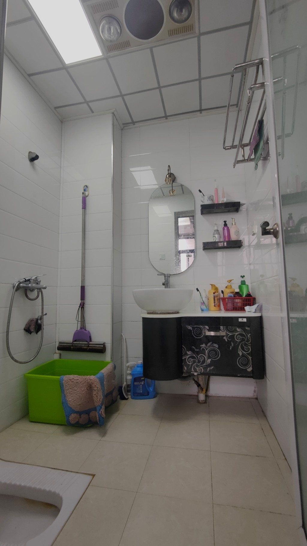 水岸春天 1室1厅1卫 32.8万 水岸春天 1室1厅1卫 32.8万客厅