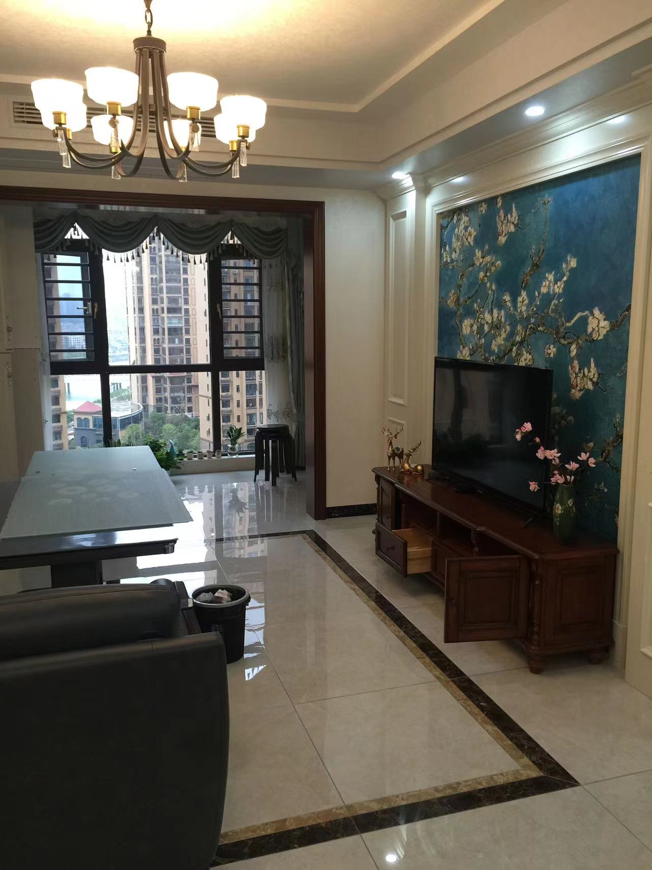 众一桂府  3室2厅2卫    86.8万客厅