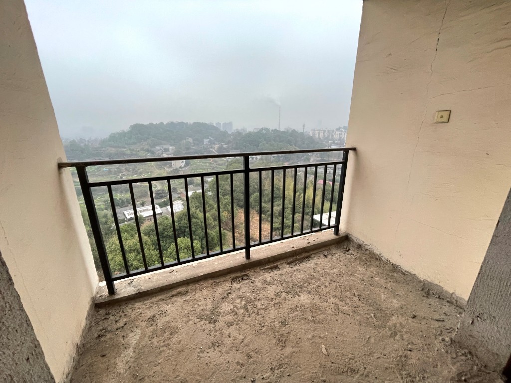 金源小区二期  3室2厅2卫    48.0万 金源小区二期  3室2厅2卫    48.0万客厅