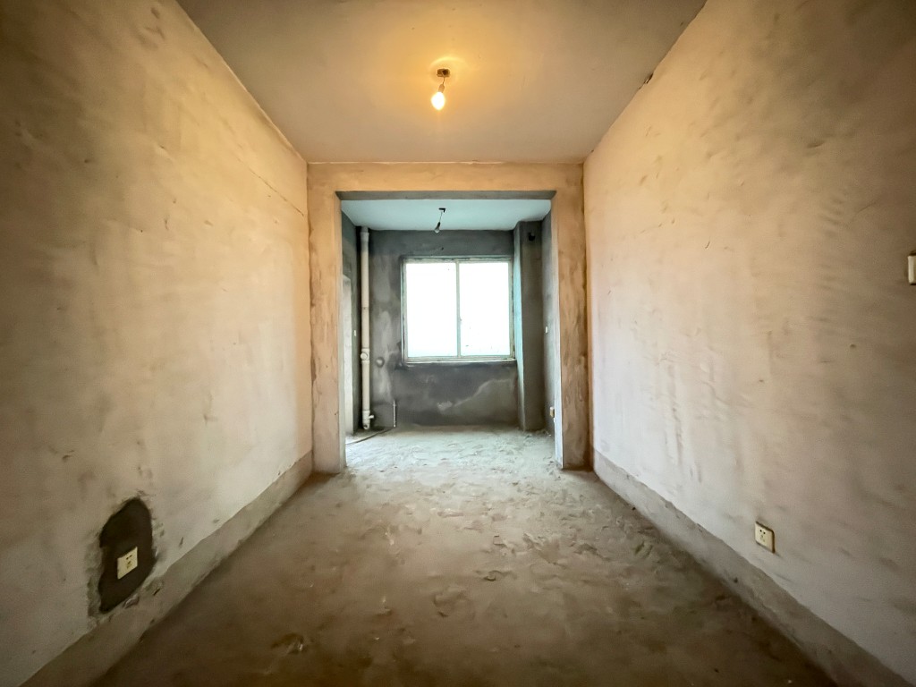 金源小区二期  3室2厅2卫    48.0万 金源小区二期  3室2厅2卫    48.0万