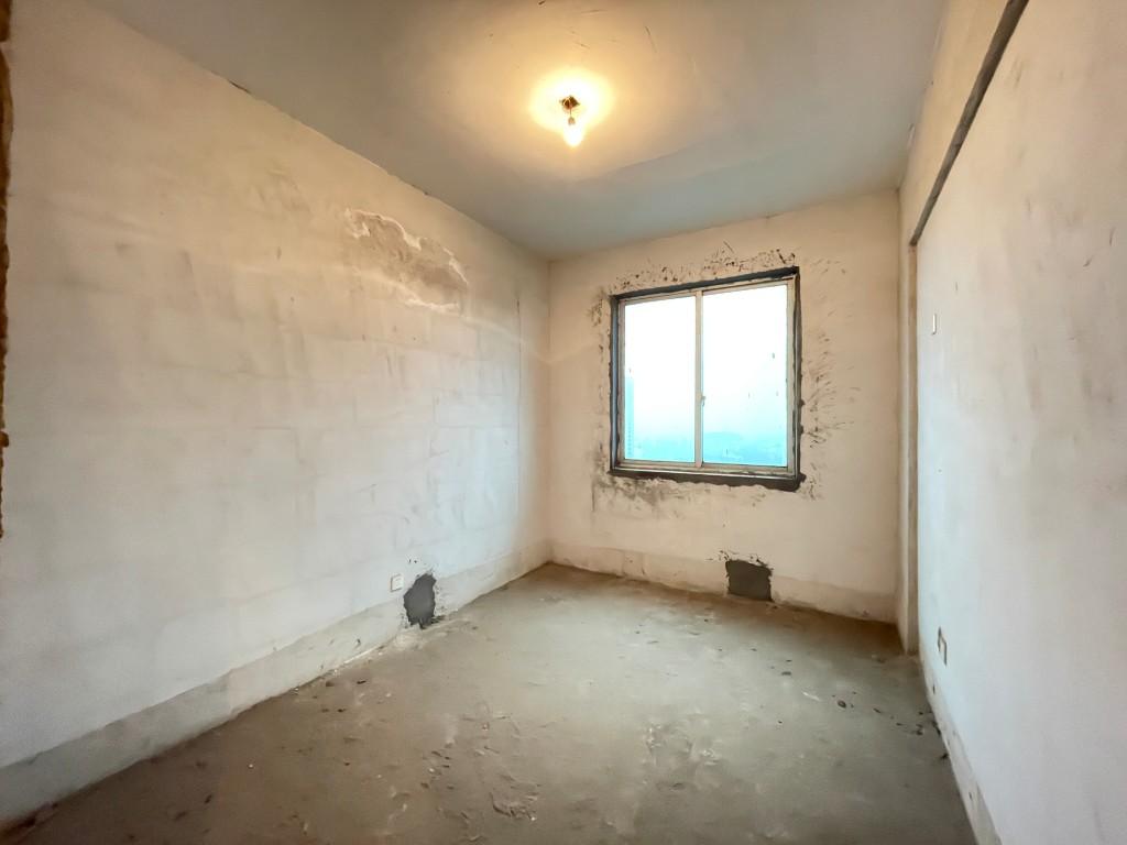 金源小区二期  3室2厅2卫    48.0万 金源小区二期  3室2厅2卫    48.0万客厅