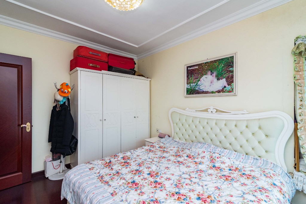 恒大雅苑  3室2厅1卫    100.0万卧室