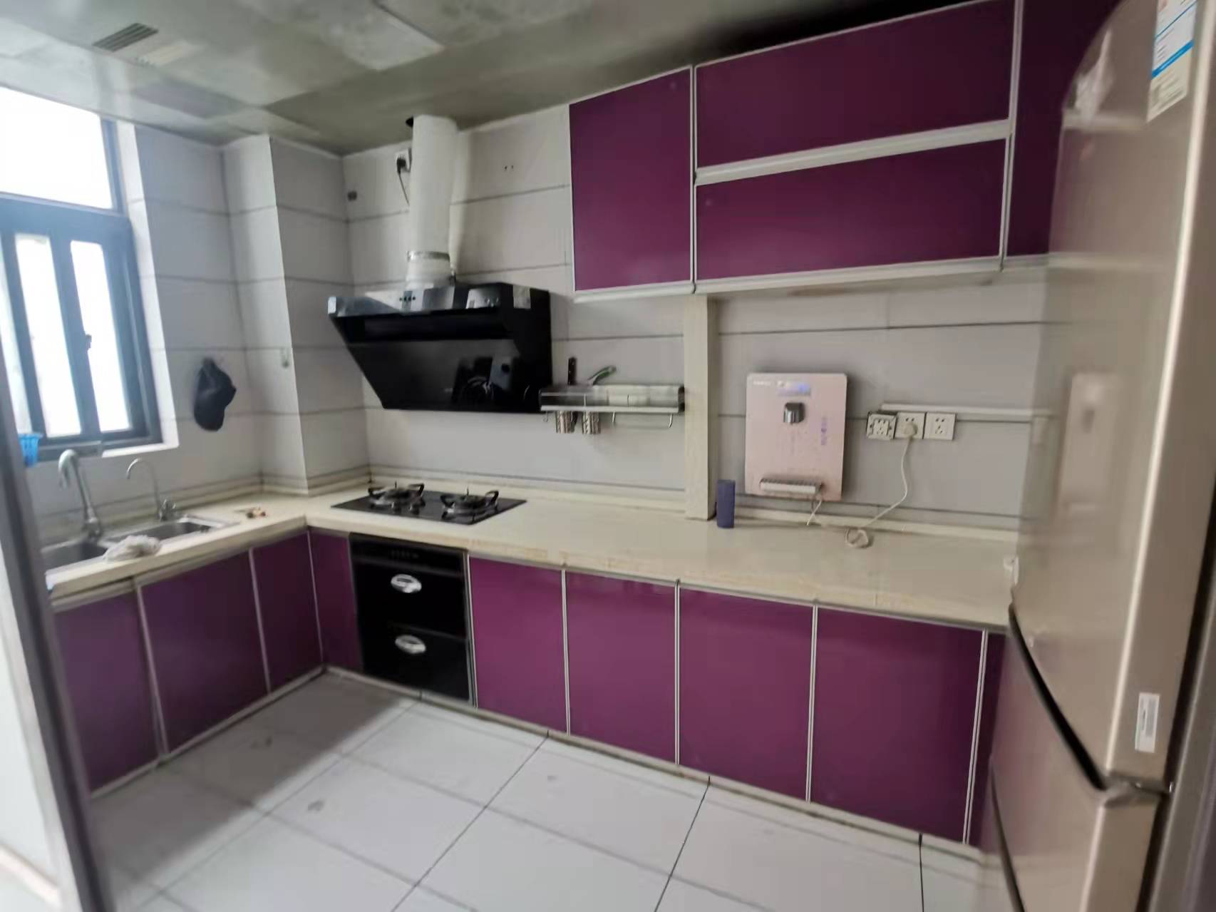 紫苑江岸 3室2厅1卫 83.0万 紫苑江岸 3室2厅1卫 83.0万客厅