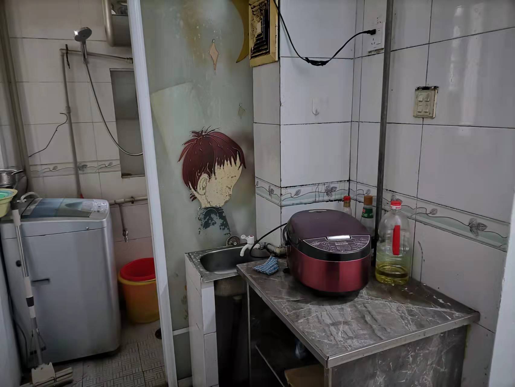 柏丽广场 1室1厅1卫 600.0元/月 柏丽广场 1室1厅1卫 600.0元/月室内图