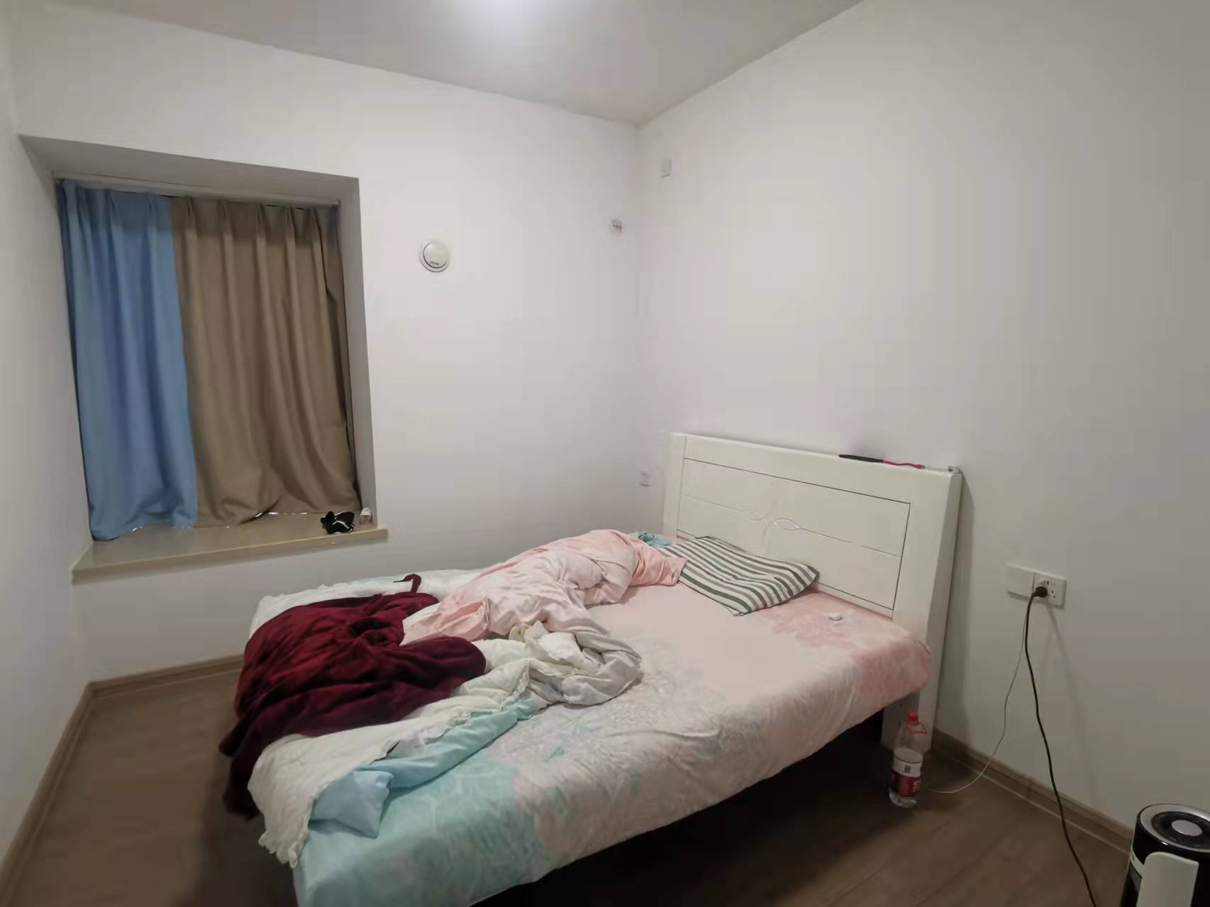 蓝溪谷 3室2厅2卫 81.8万 蓝溪谷 3室2厅2卫 81.8万客厅