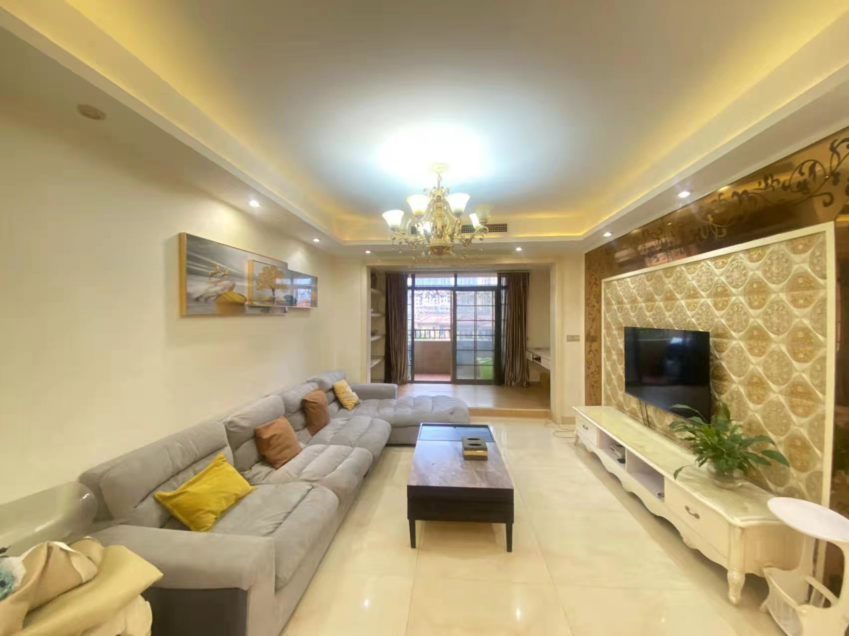 香江水岸新城 3室2厅1卫 2800.0元/月 香江水岸新城 3室2厅1卫 2800.0元/月室内图